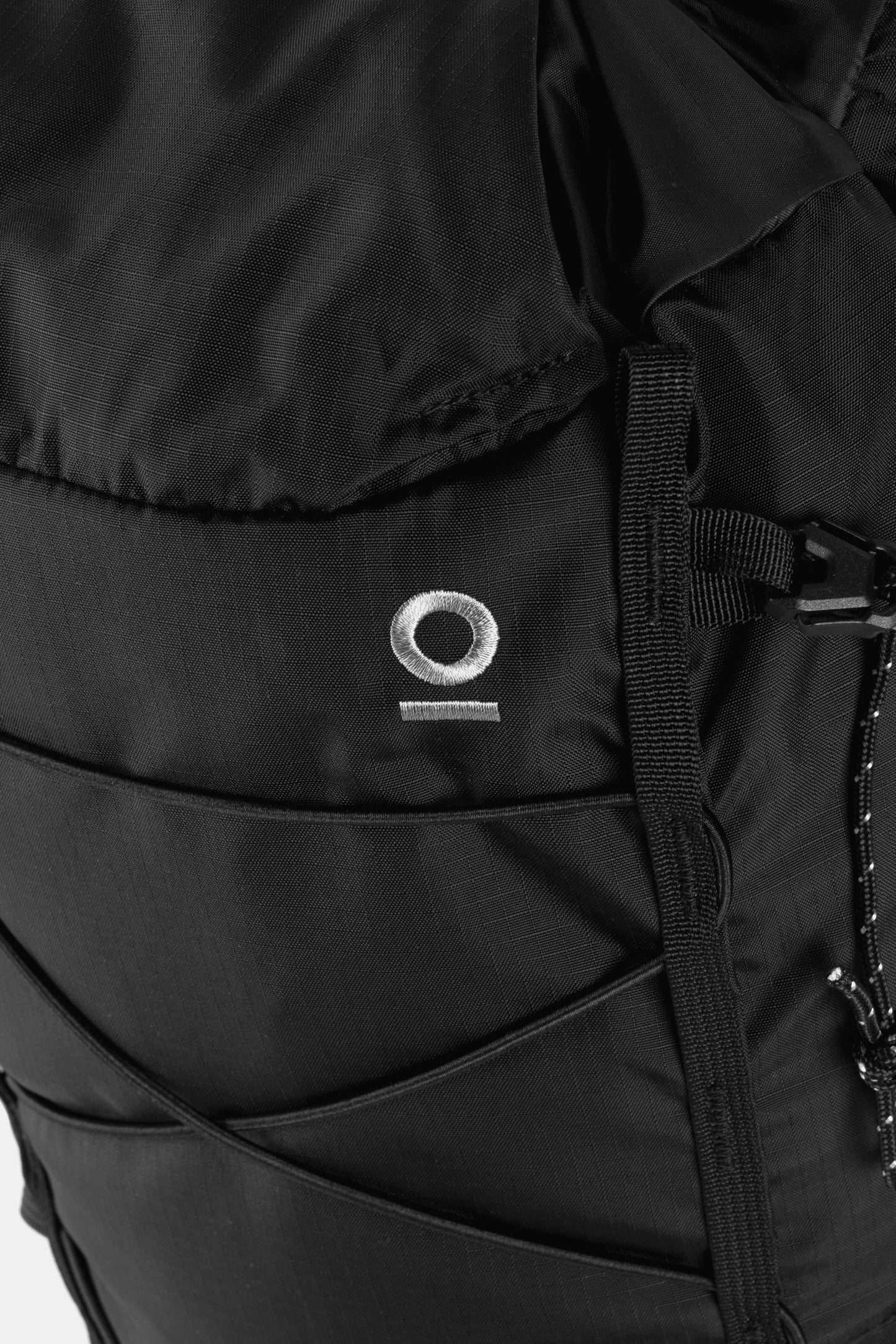 Carrier Pack 18L with Minimal Strap Set