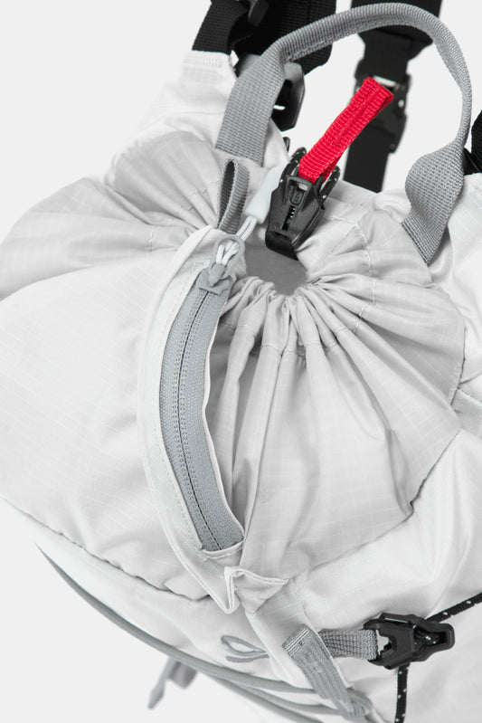 Carrier Pack 18L with Minimal Strap Set